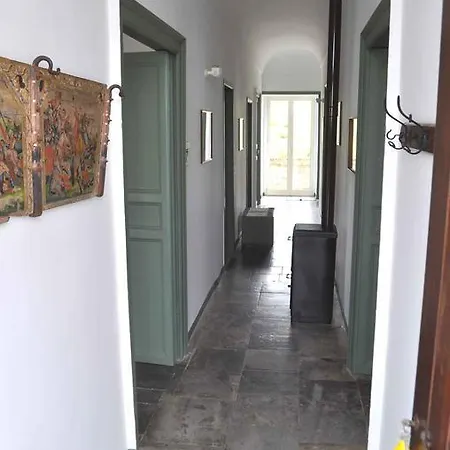 Kır Evi Carcara *